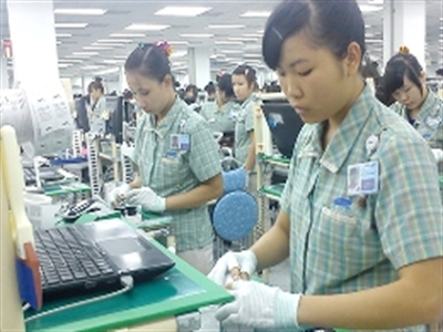 Vốn đầu tư nước ngoài vào Việt Nam chính thức vượt 10 tỷ USD