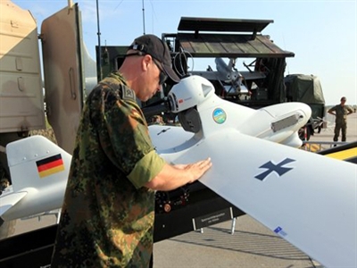Đức sẽ đưa máy bay không người lái tới Đông Ukraine