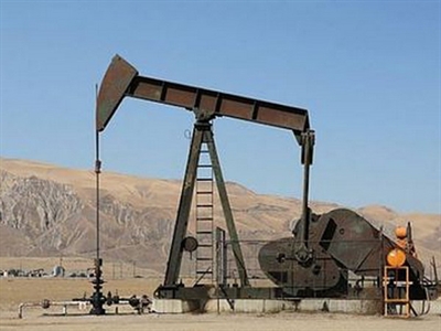 Giá dầu Mỹ giảm khi nguồn cung ổn định, USD mạnh lên