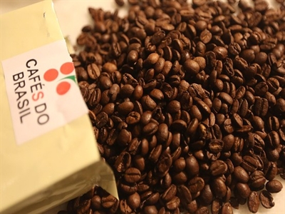 Giá cà phê arabica lên cao nhất 32 tháng do lo ngại hạn hán ở Brazil