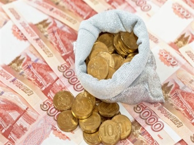 Nga đã "bơm ra" hơn 3 tỷ USD để cứu đồng ruble