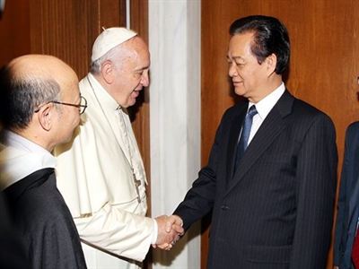 Thủ tướng Nguyễn Tấn Dũng hội kiến Giáo hoàng Francis