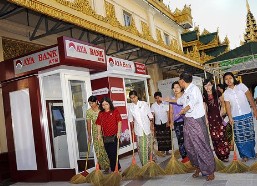 Ngân hàng ngoại khó làm ăn ở Myanmar