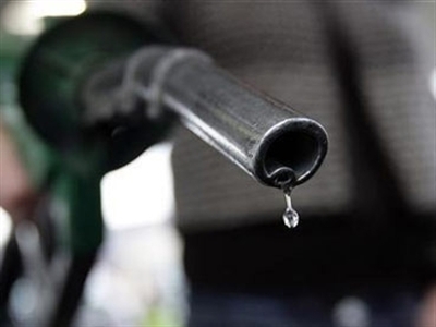 Giá dầu giảm thúc đẩy tăng trưởng kinh tế Đông Nam Á