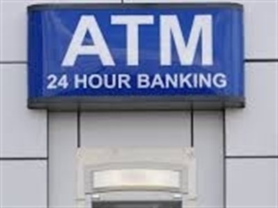 ATM hết tiền thì phạt, nhưng báo lỗi thì sao?