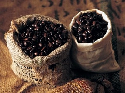 Giá cà phê Tây Nguyên giảm xuống 40,3-41 triệu đồng/tấn
