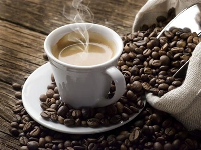 Giá cà phê Tây Nguyên giảm tiếp xuống 39,7-40,4 triệu đồng/tấn