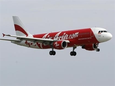 Indonesia nối lại hoạt động tìm kiếm máy bay AirAsia
