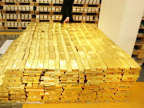 Vàng đánh bại mọi đồng tiền trên thế giới năm 2014
