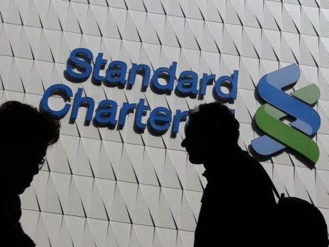Reuters: Standard Chartered có thể thoái vốn tại ACB