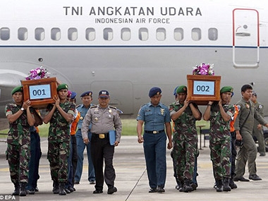 Indonesia bất ngờ tuyên bố sẽ ngừng tìm kiếm thi thể hành khách AirAsia