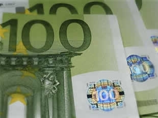 Euro vững giá trước khi Hy Lạp đưa ra chương trình cải cách