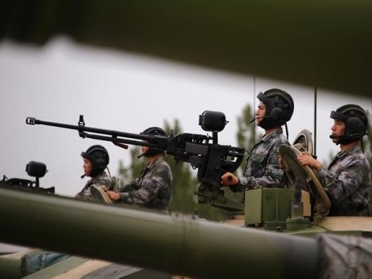 Trung Quốc tăng ngân sách quốc phòng