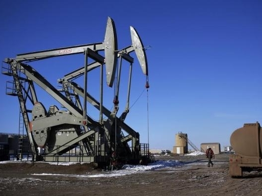 Giá dầu lập đỉnh mới khi hy vọng sản lượng dầu Mỹ giảm