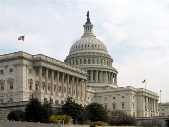 Thượng viện Mỹ thông qua khoản cắt giảm ngân sách 5.000 tỷ USD