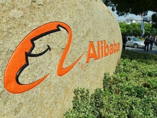 Alibaba có CEO mới, giá cổ phiếu tăng vọt