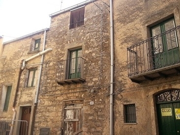 Italy bán nhà với giá 1 euro