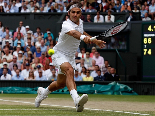 Tại sao các tay vợt ở giải Wimbledon đều phải mặc đồ trắng?