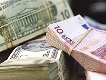 USD lên cao nhất 3 tháng so với euro sau số liệu kinh tế tích cực