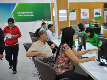 Vietcombank giảm lãi suất cho vay thẻ tín dụng