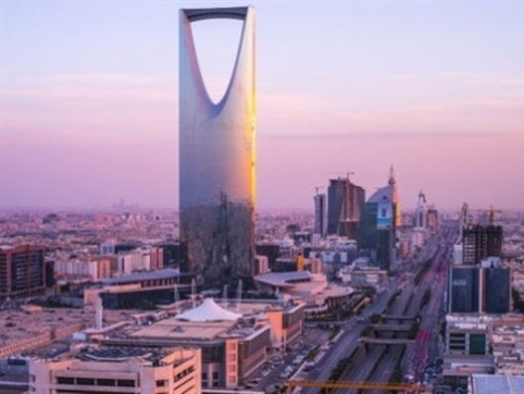 Saudi Arabia “lãnh đủ” vì toan tính hạ giá dầu