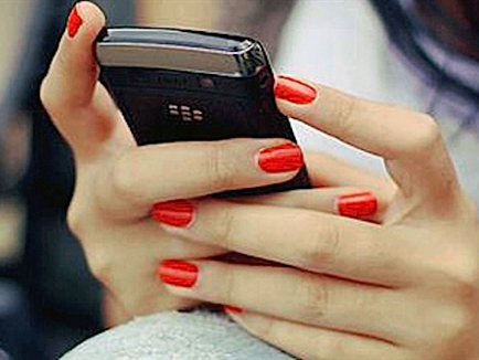 Thị trường smartphone Việt Nam: Tăng trưởng nhanh nhất, mạng 3G chậm nhất