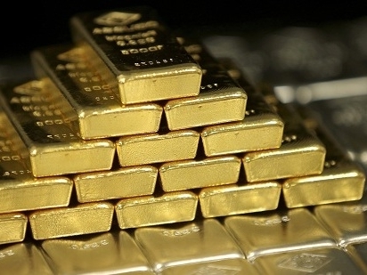 Các quỹ đầu cơ tăng tốc rút tiền khỏi vàng