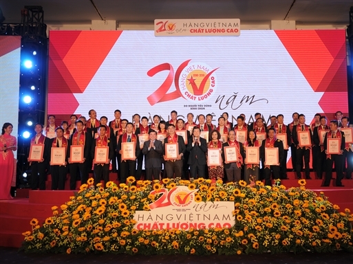 Lễ trao giải và kỷ niệm 20 năm chương trình Hàng Việt Nam chất lượng cao