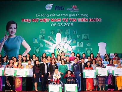 P&G trao giải “Phụ nữ Việt Nam tự tin tiến bước”