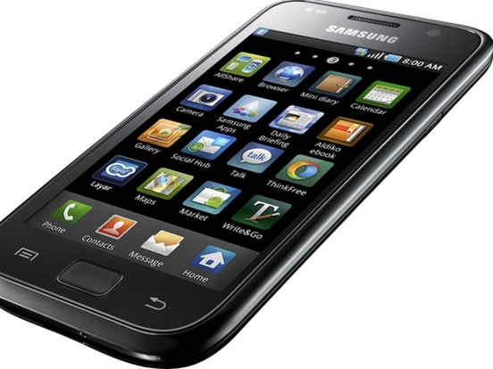 Vì sao Nokia bị nhấn chìm còn Samsung vẫn trụ vững trước “cơn lũ” iPhone?