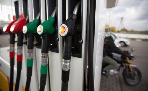 Giá dầu tiếp tục tăng sau thỏa thuận OPEC, áp sát ngưỡng 50 USD/thùng