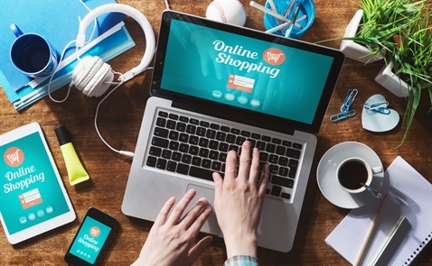 80% người mua sắm online ở TPHCM vẫn dùng máy tính