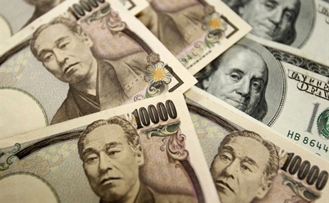 Đồng yen sẽ rớt giá xuống còn 120 yen/USD?