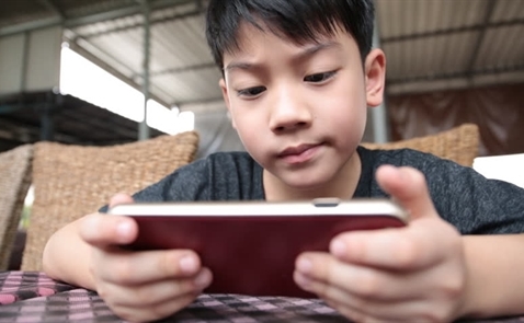 Trẻ em Việt Nam ngày càng chuộng 'lên mạng' hơn xem TV