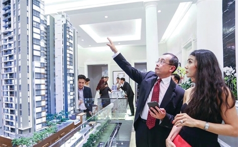 Trung Quốc tăng cường thâu tóm bất động sản Việt
