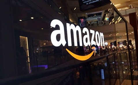 Cổ phiếu Amazon lần đầu vuợt mốc 1.000 USD