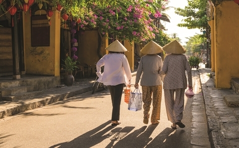 Những bước chân biết nói: Làm sao để người Việt đi bộ nhiều hơn?