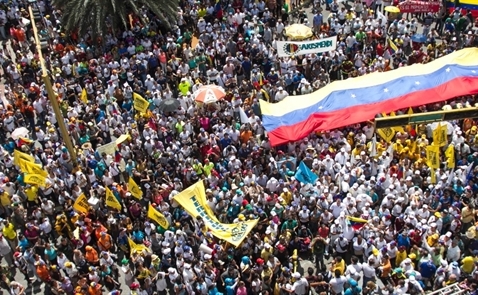 Venezuela chính thức vỡ nợ