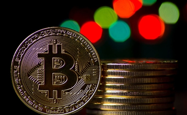 Bitcoin vượt mức 8.000 USD, tăng 20% trong một tuần