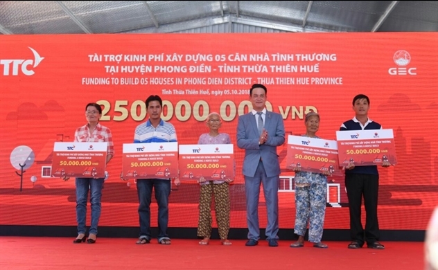 Lễ khánh thành nhà máy điện mặt trời 35 MW đầu tiên tại Việt Nam