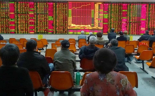 Nhà đầu tư nước ngoài tháo chạy khỏi thị trường Trung Quốc