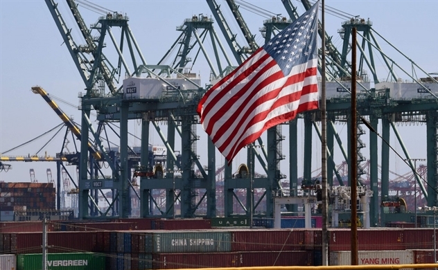 Mỹ tiếp tục thâm hụt thương mại kỷ lục với Trung Quốc