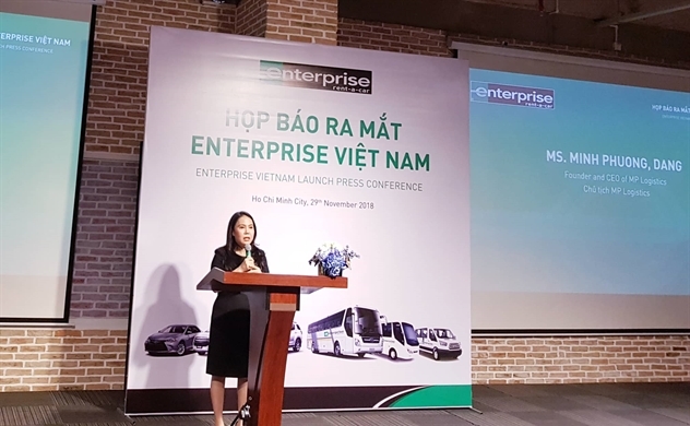 Doanh nghiệp thuê xe tỉ USD đến Việt Nam