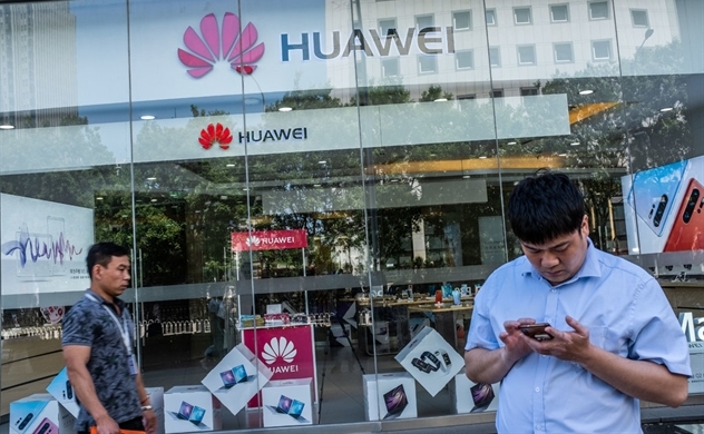 Giới công nghệ phương Tây đồng loạt hạn chế làm ăn với Huawei