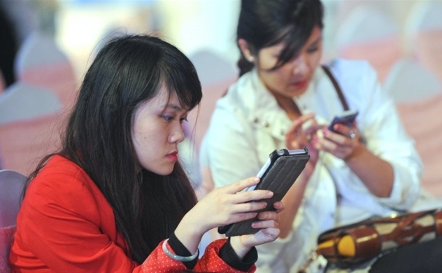 Sales of feature phones remain steady in Vietnam : VnEconomy