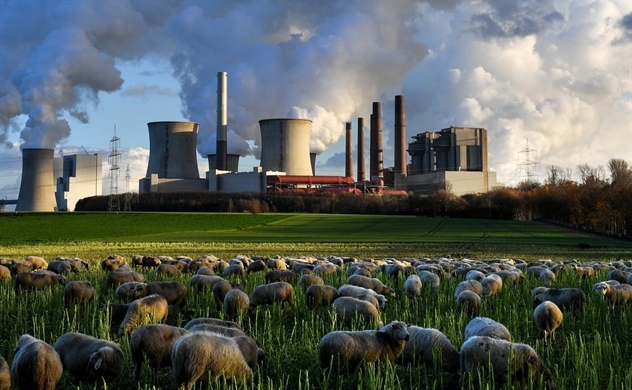 Kinh tế tăng trưởng chậm lại, thế giới có bớt ô nhiễm?