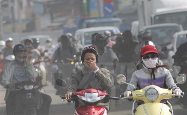 Không khí tại TP.HCM và Hà Nội sắp chạm mức cực nguy hại cho sức khỏe