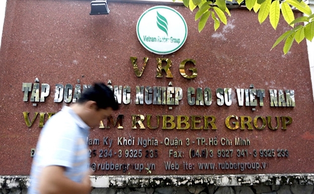 Virus risk forces top Vietnam rubber producer to seek new buyers: Bloomberg