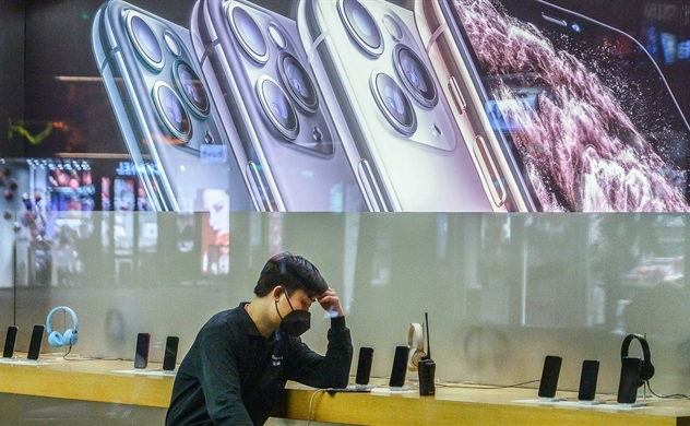 Thiếu hụt lao động do virus corona đang đe dọa việc sản xuất iPhone