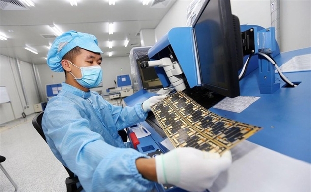 Vietnam trims 2020 economic growth forecast to around 6% as coronavirus risks